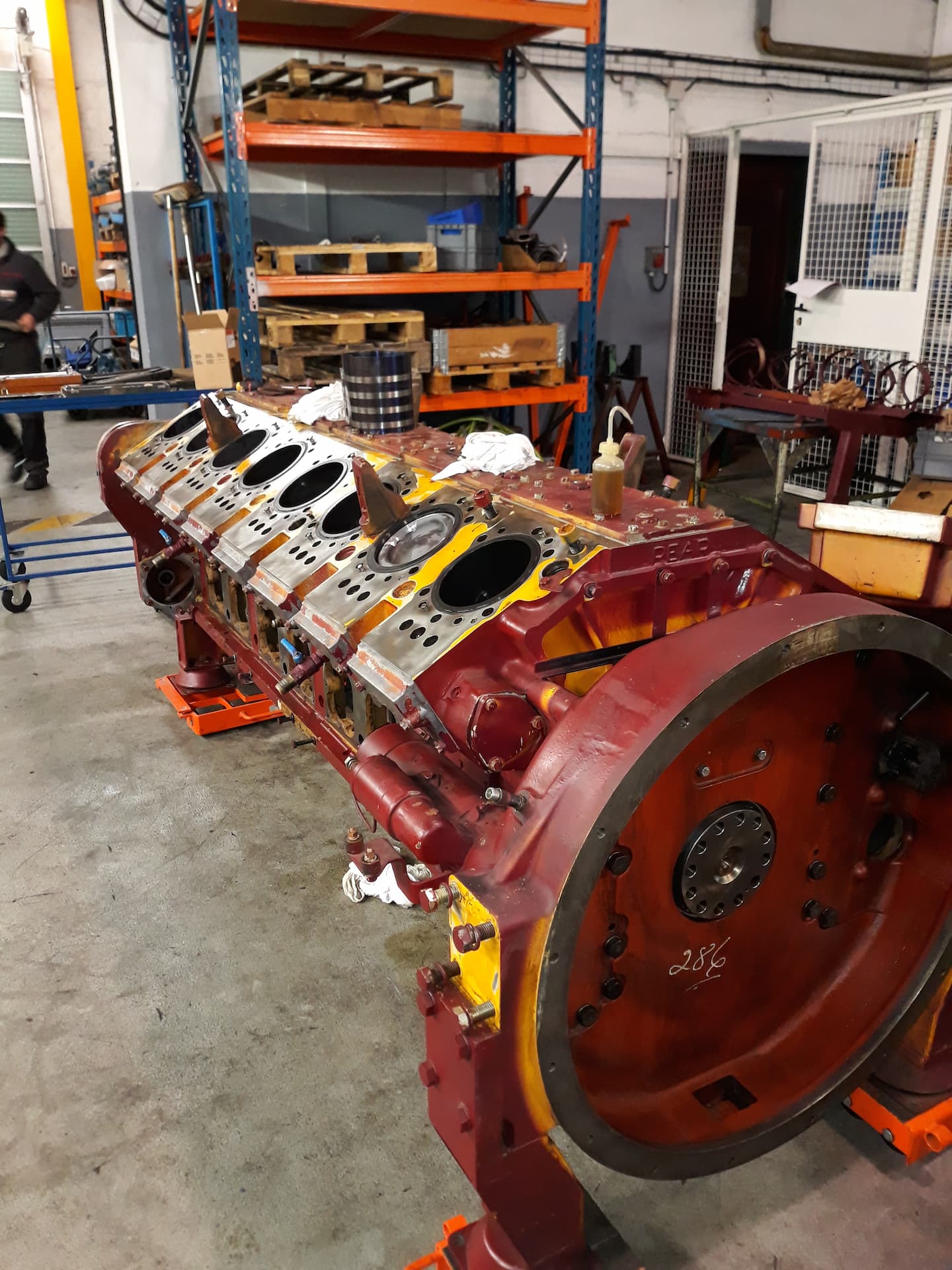 Visite complète d’un moteur 16V pour groupe électrogène Cummins KTTA50 pour une application industrielle