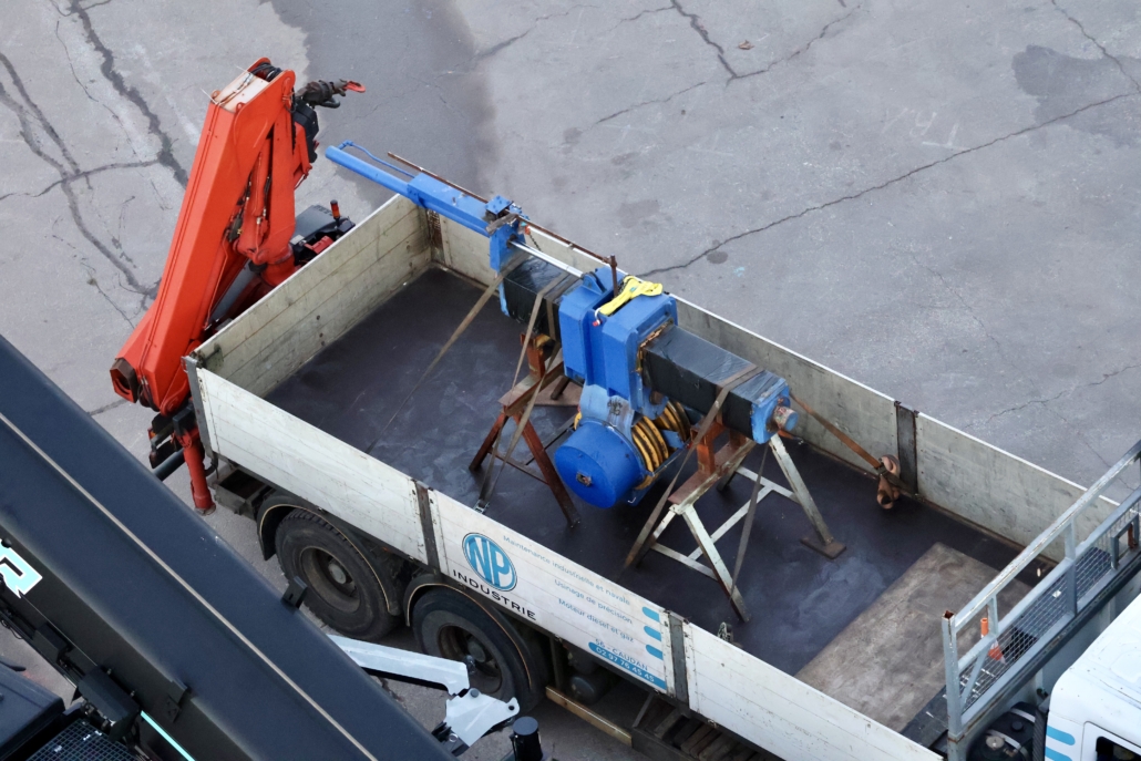 Maintenance d'un moufle de levage pour l'élévateur à bateau "Keroman" de notre client SEM Keroman.