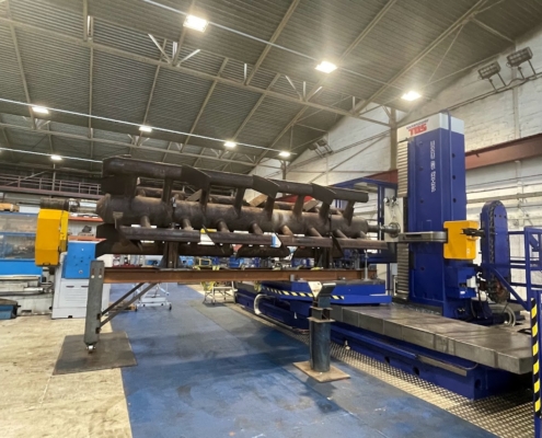 Réfection d’un arbre de commande d’un rotor à bras d’un cuiseur batch de 8 mètres de long !